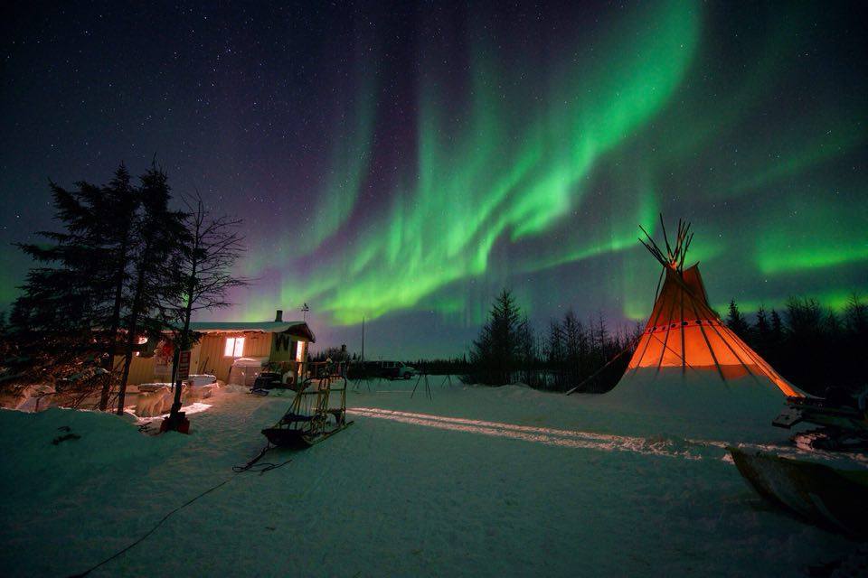 northern lights wapusk adventures churchill, Manitoba