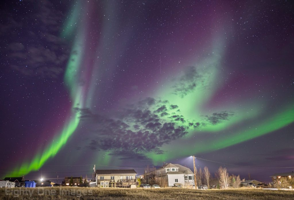 northern lights in Inuvik