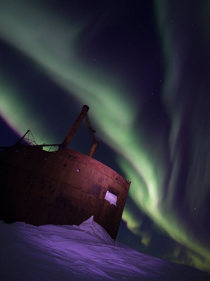 Ithaca shipwreck churchill northern lights