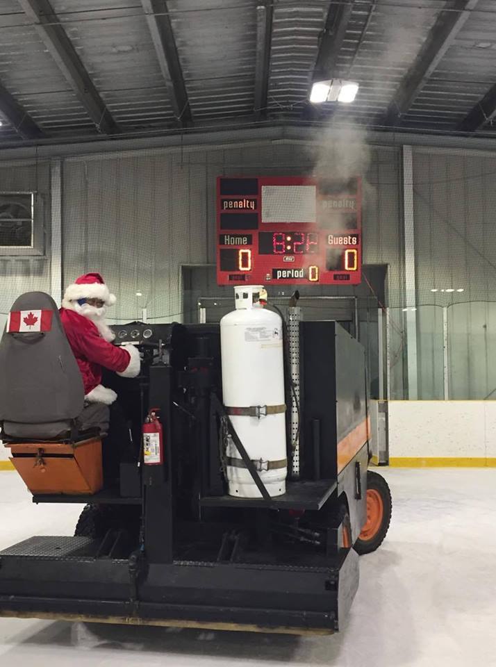 Santa Zamboni in Arviat